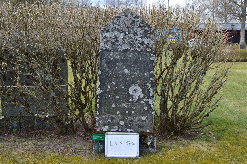 Grave number: LG G    57, 58