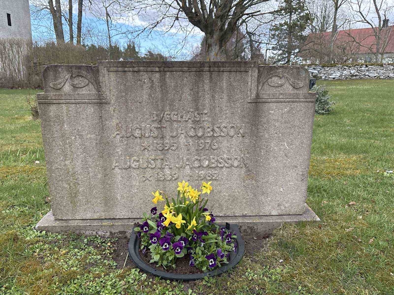 Gravnummer: FA   132, 133