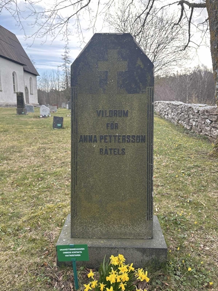 Grave number: LO 9