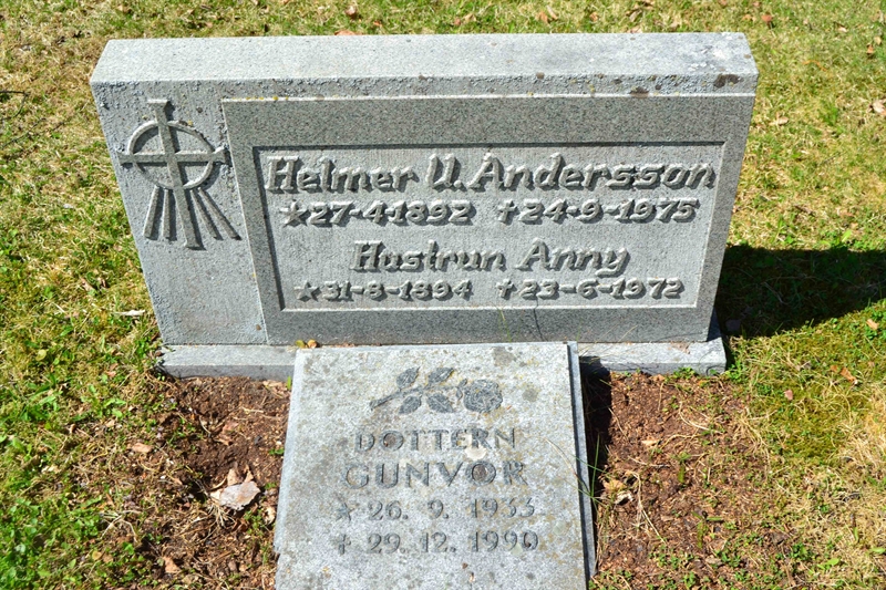 Grave number: 3 B    15