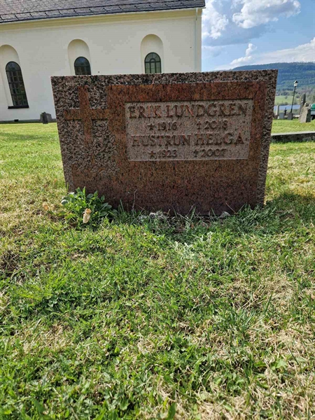 Grave number: 501 05 685-686