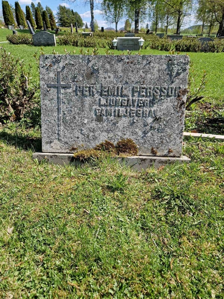 Grave number: 501 18 3612-3614