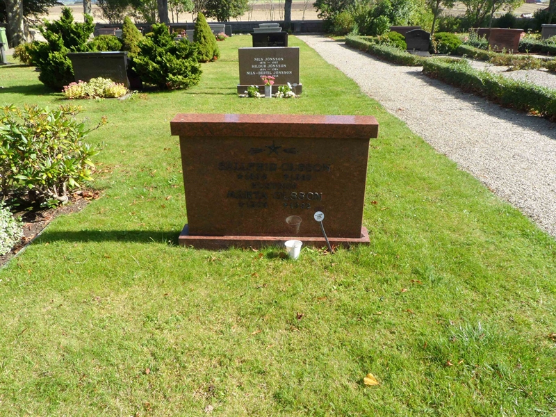 Grave number: SK J    71, 72