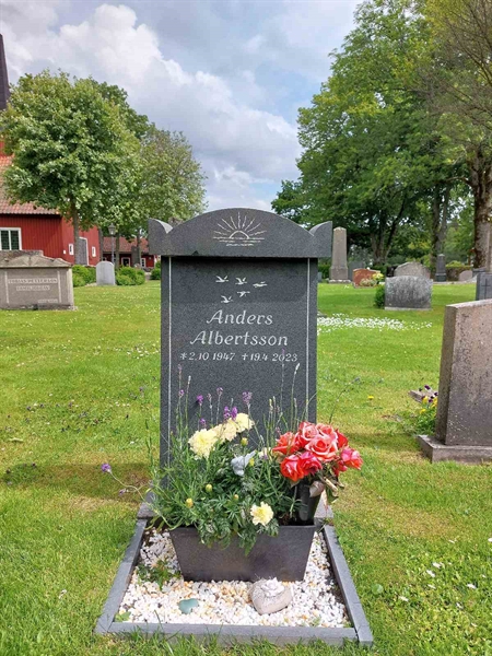 Grave number: FB 6 4