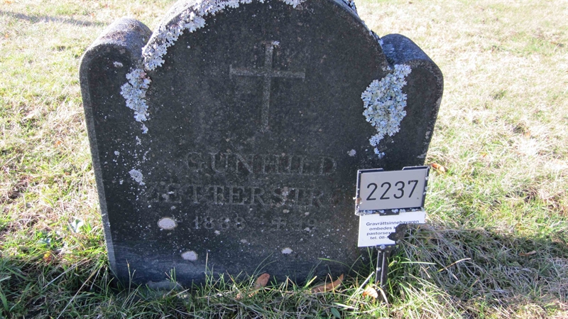 Grave number: KG F  2237