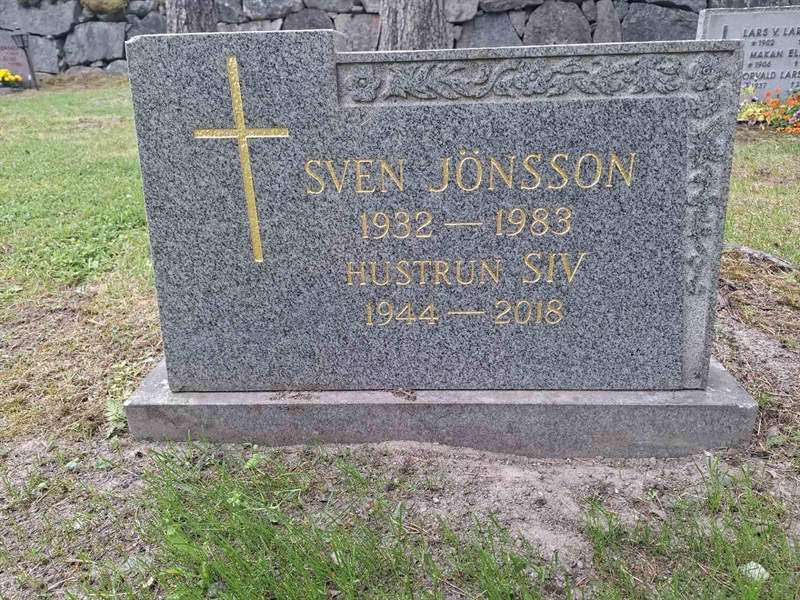 Grave number: 001 2  1545