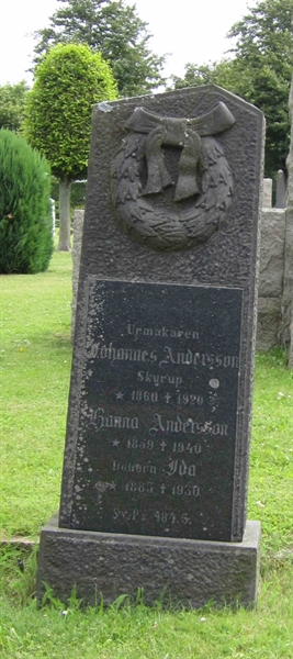 Grave number: 1 4    39