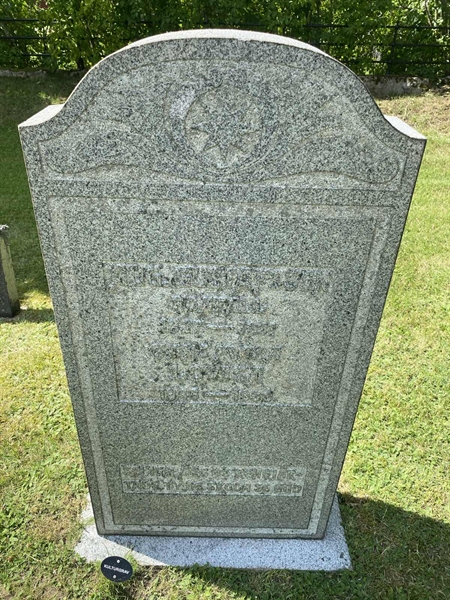 Grave number: 04 A 48-49