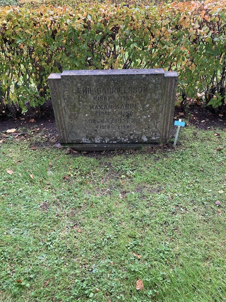Grave number: 2 N 386-387