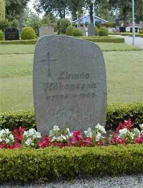 Grave number: BK D    18