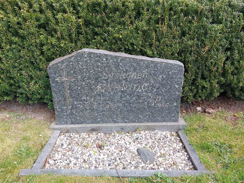 Grave number: HÖ 9   84, 85