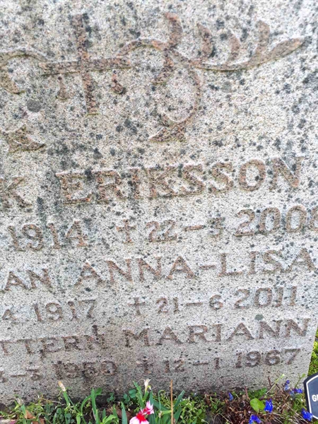 Hautatunnus: NK F B   203