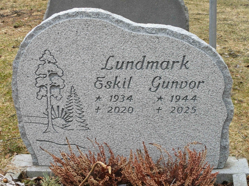 Grave number: 1 23    57