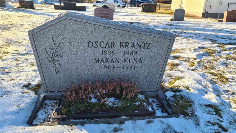 Grave number: M G 05 43-44