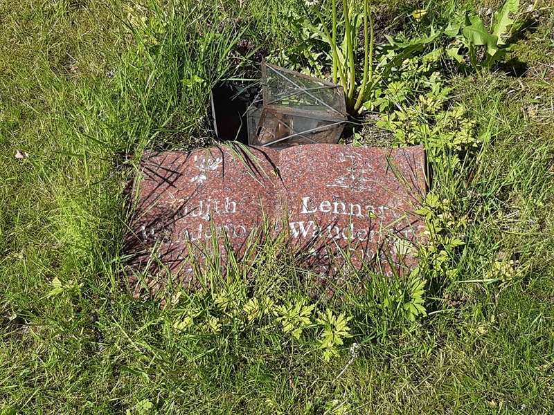 Grave number: KA 16    34