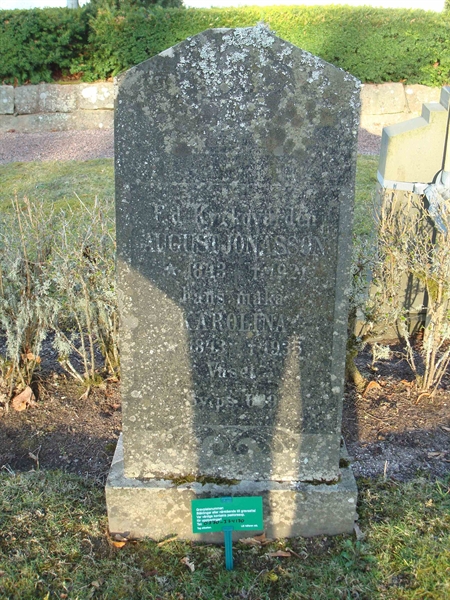 Grave number: KU 03    37, 38
