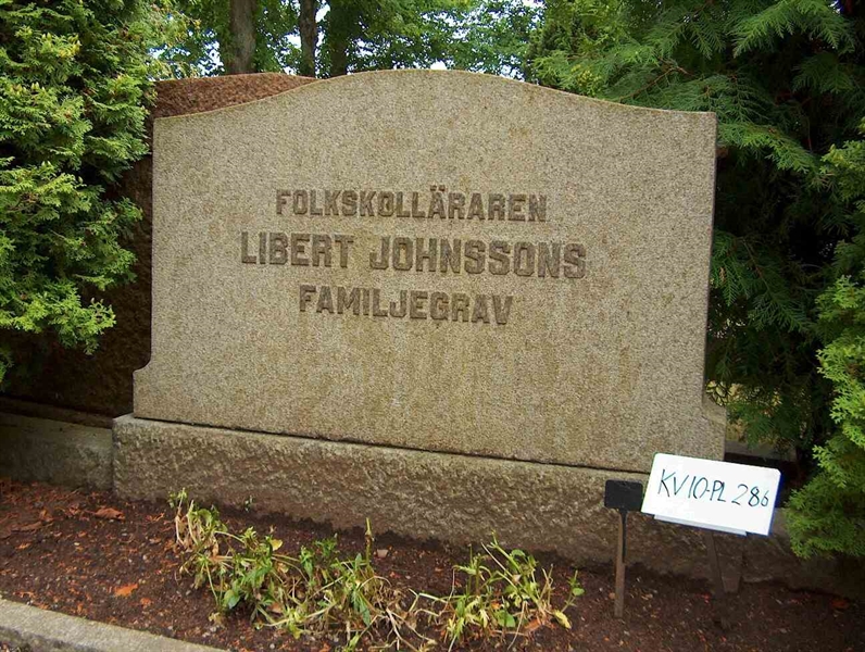 Grave number: HÖB 10   286