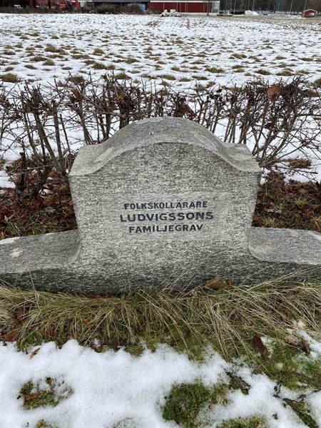 Grave number: GK F 5   482