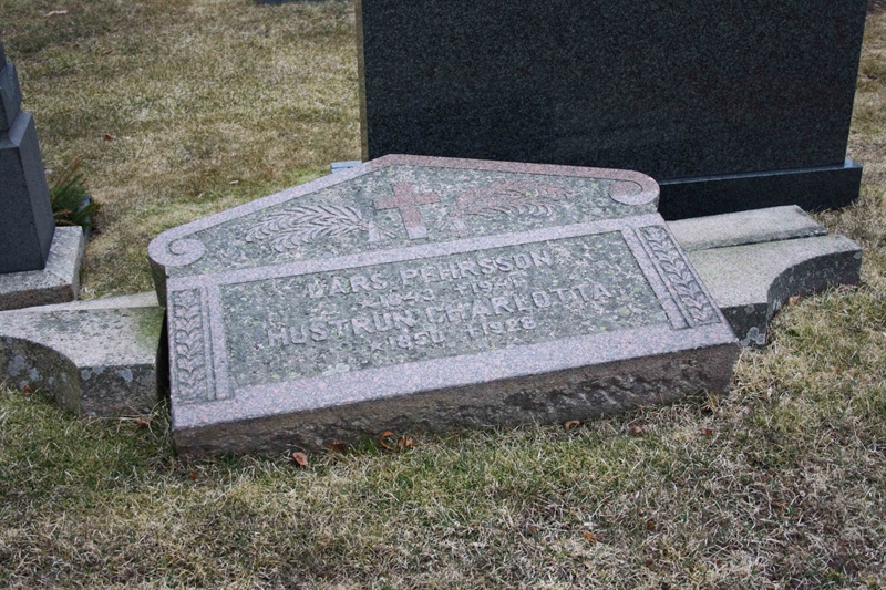 Grave number: Fk 03   109, 110