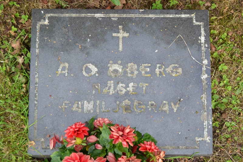 Grave number: 1 F   253