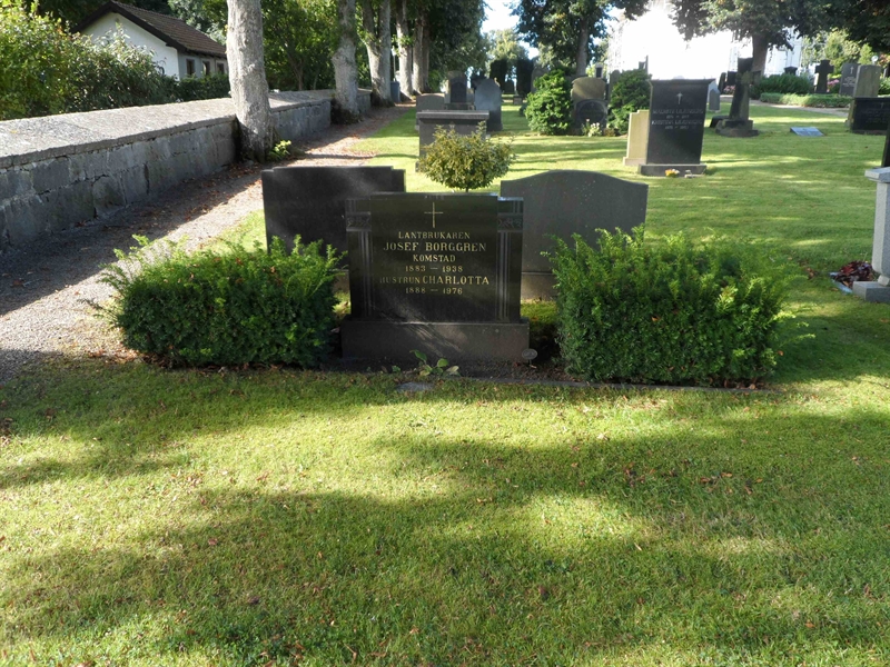 Grave number: SK G    15, 16