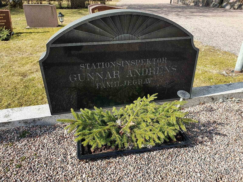 Grave number: Å G   151