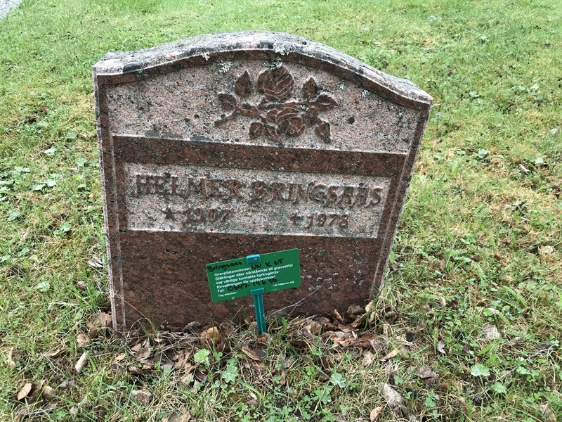 Grave number: UN K    65