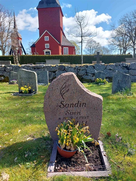 Grave number: HV 21   51