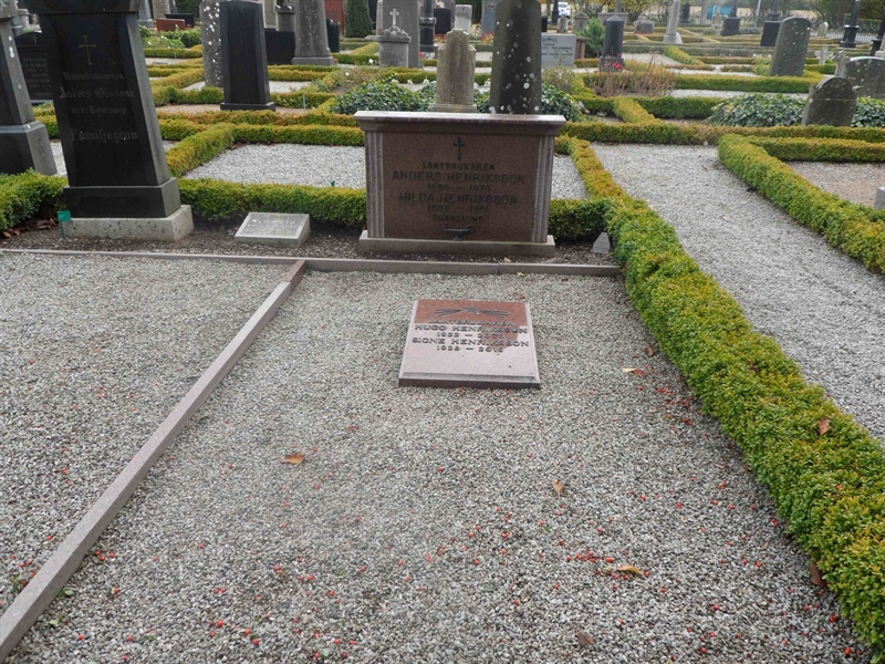Grave number: ÖT GSK1  36:3, 36:4, 36:7, 36:8