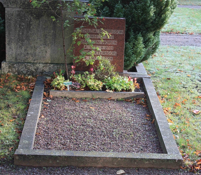 Grave number: Ö 09i    21