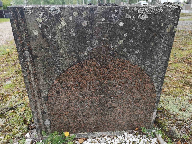 Gravnummer: POK 09     7