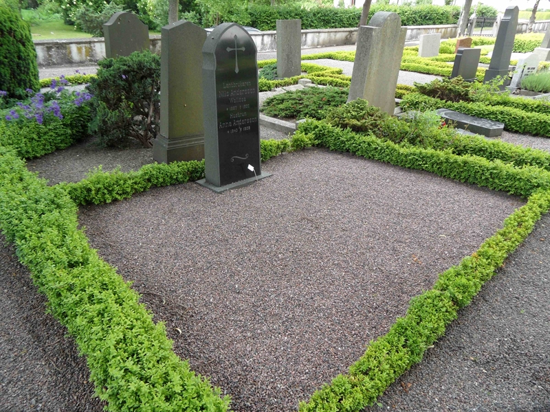 Grave number: KK C    14