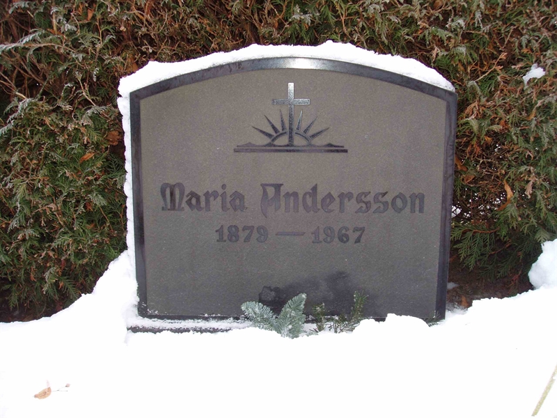 Grave number: VÄ 04   107