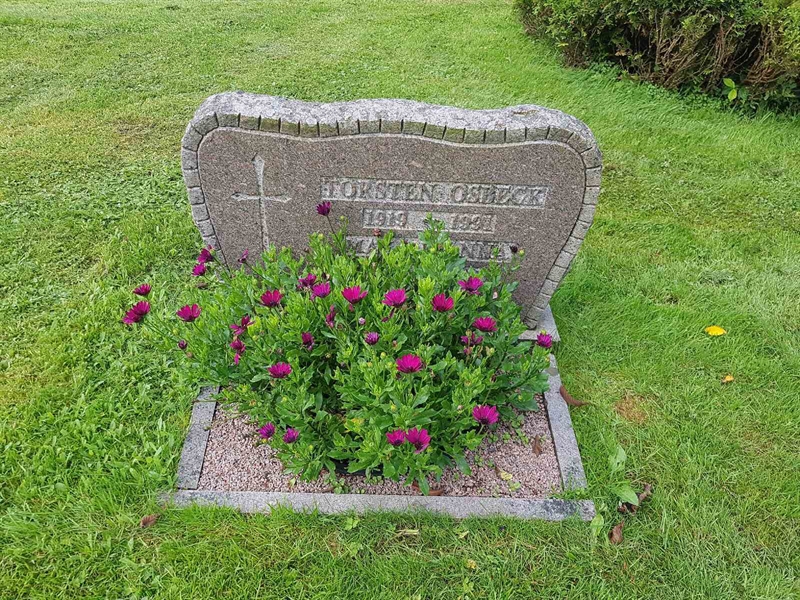 Grave number: 06 60853