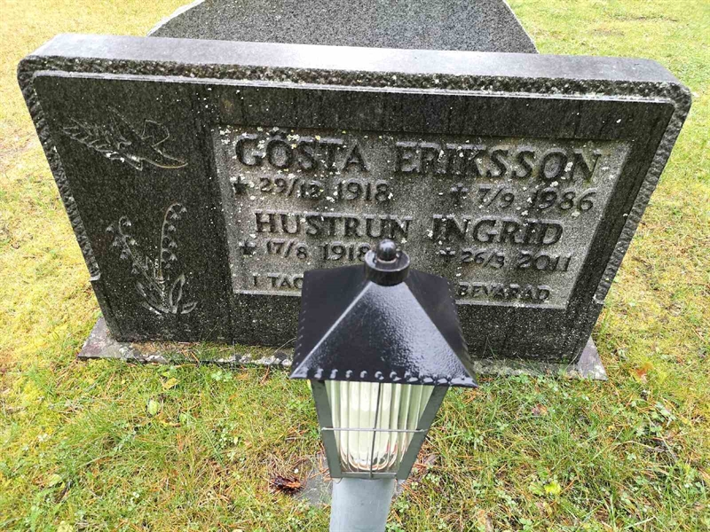 Hautatunnus: VLM 15    30-31