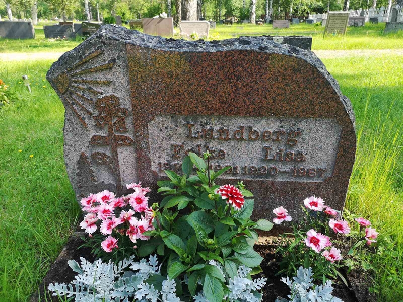 Hautatunnus: NK 02    93