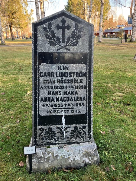 Hautatunnus: 2 B    13