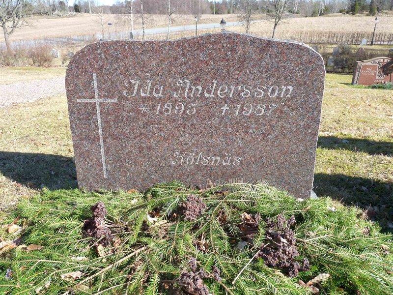 Grave number: JÄ 3   48