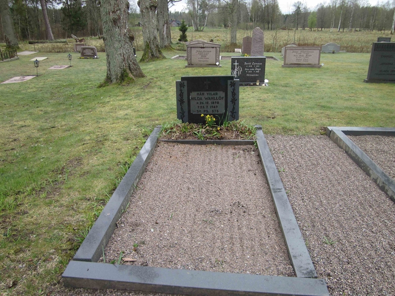 Grave number: 07 K   16