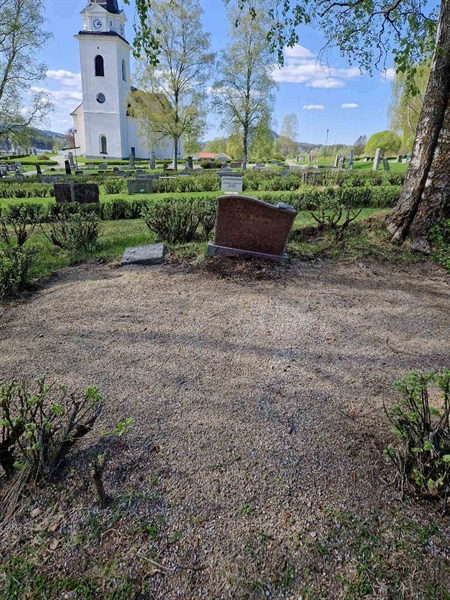Grave number: 501 19 3854-3857