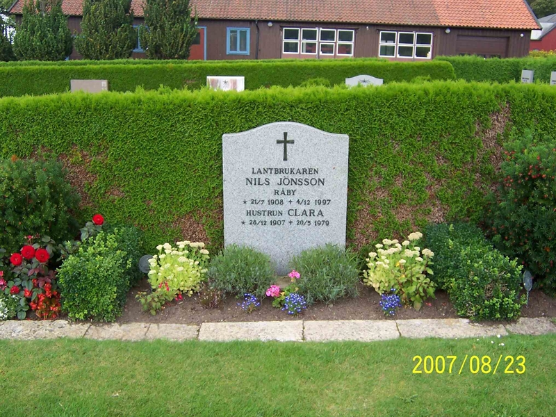 Grave number: 1 3 5C    61, 62