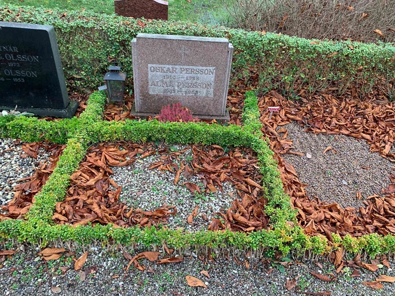 Grave number: Ö U01    30