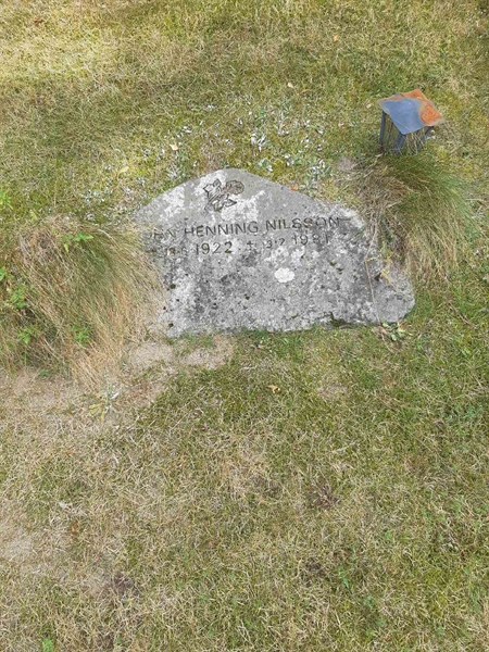 Grave number: VO C   193, 194, 195