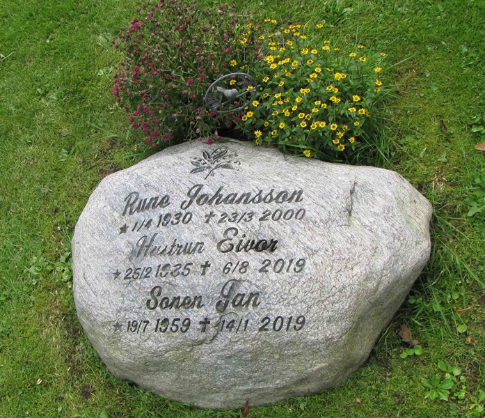 Grave number: HN KASTA    41