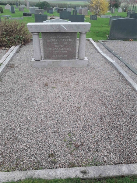 Grave number: EL 4   203