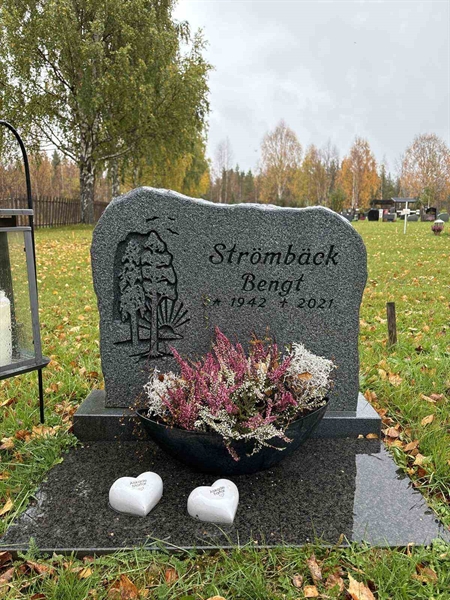 Gravnummer: NK 21   112