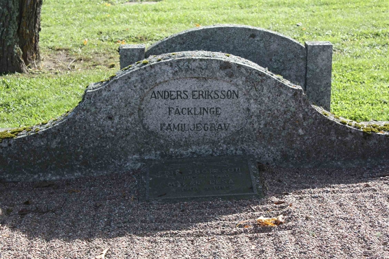 Grave number: 1 K F  138