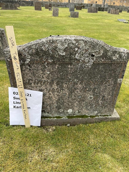 Grave number: 02 C1    21