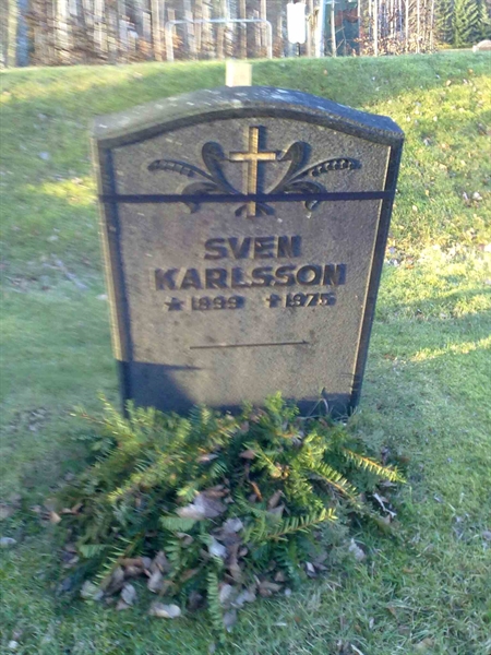 Grave number: KA 09     2