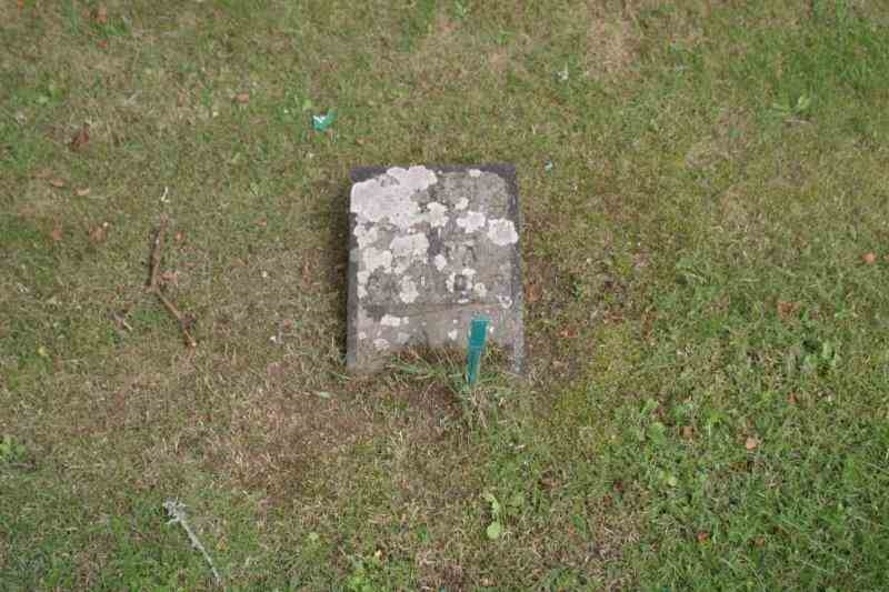 Grave number: 07 5   333